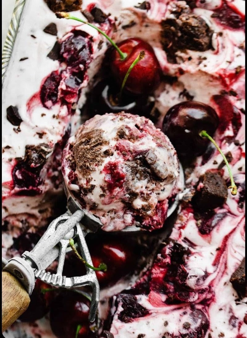 Cherry Black Forest Chocolate Chunk Chocolate Cheesecake Italian Ganache Frosted Brownie Almond Brittle Cheesecake Flavored Turkish Ice Cream