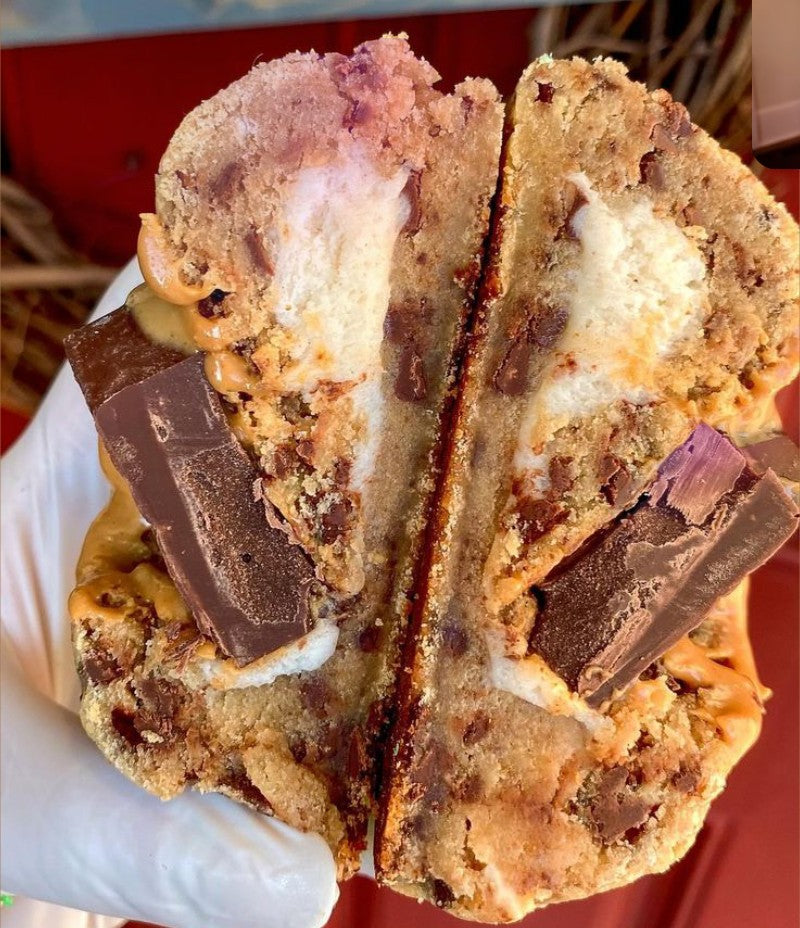 S'mores NYC Style Levain Brookie Cookie